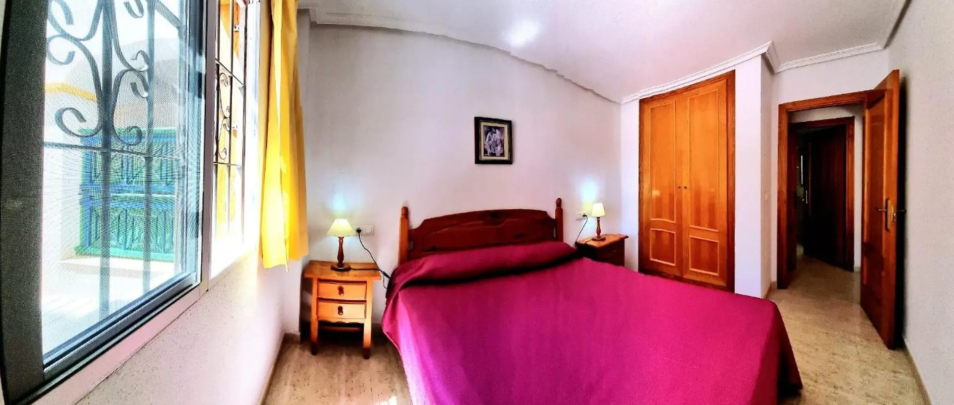 Apartmán Bajo Veramar 1 Frente A Parque 2 Dormitorios 500 Metros De La Playa